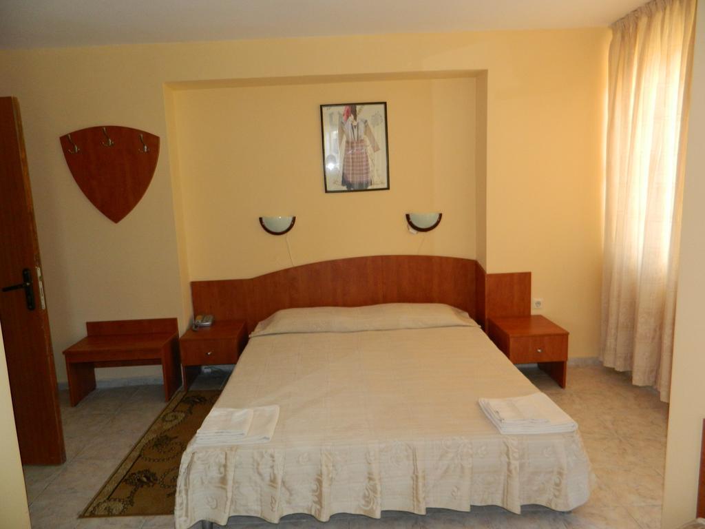 Family Hotel Andreev เนเซบาร์ ห้อง รูปภาพ